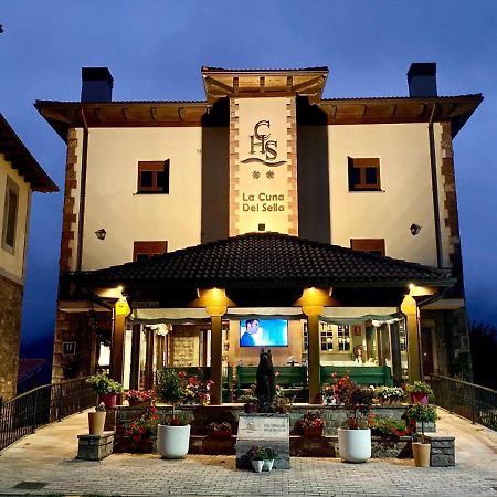 Hotel La Cuna Del Sella Осеха де Сахамбре Екстериор снимка