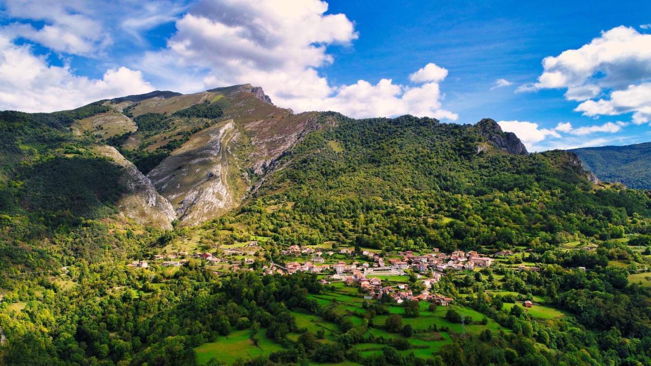 Hotel La Cuna Del Sella Осеха де Сахамбре Екстериор снимка