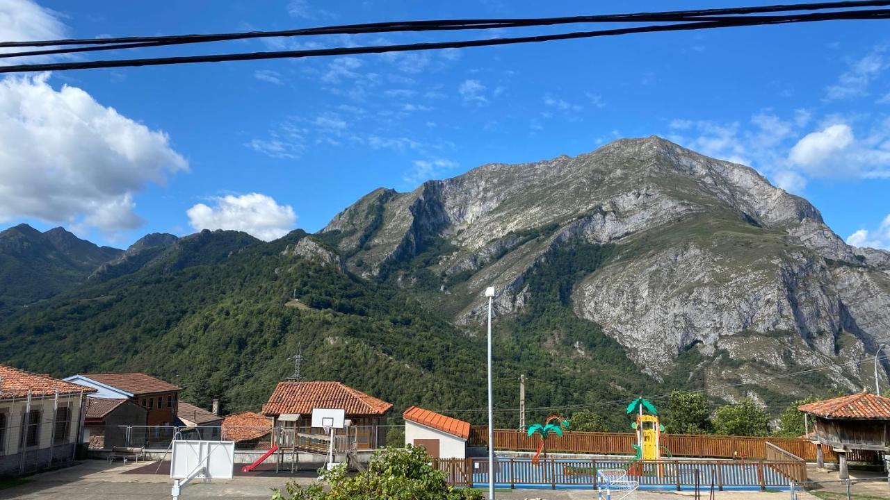 Hotel La Cuna Del Sella Осеха де Сахамбре Екстериор снимка