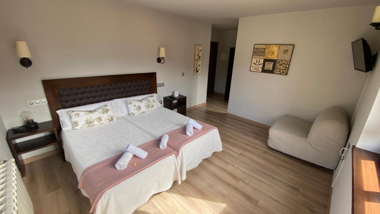 Hotel La Cuna Del Sella Осеха де Сахамбре Екстериор снимка