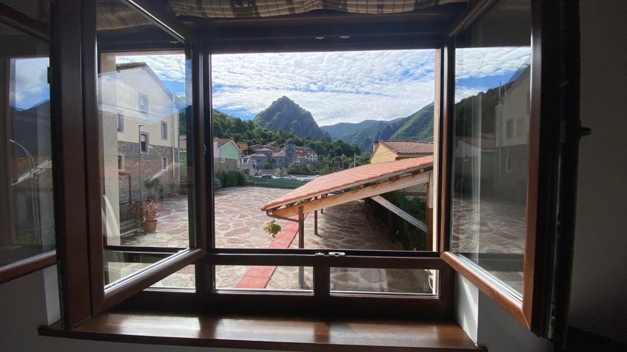 Hotel La Cuna Del Sella Осеха де Сахамбре Екстериор снимка