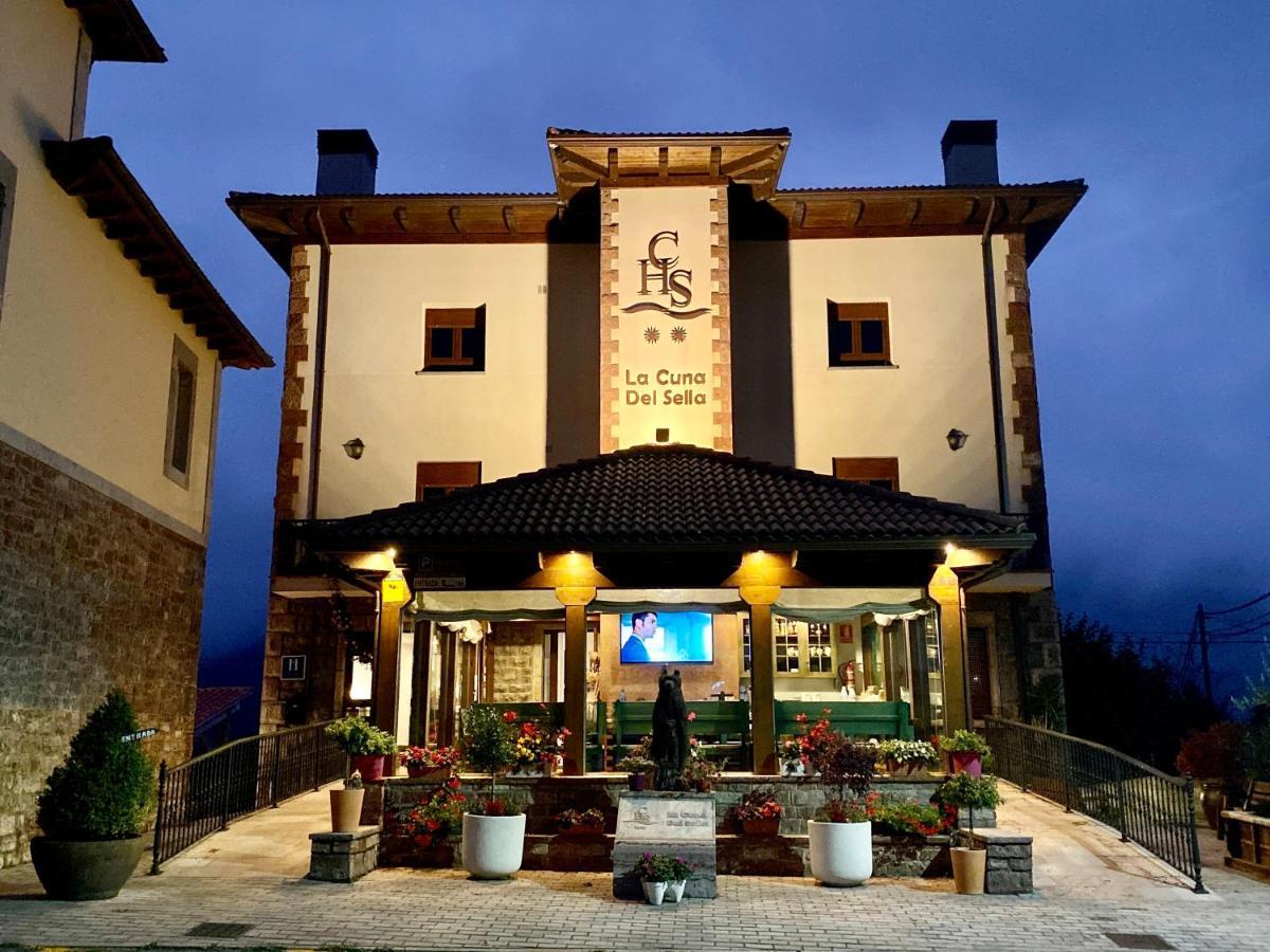 Hotel La Cuna Del Sella Осеха де Сахамбре Екстериор снимка