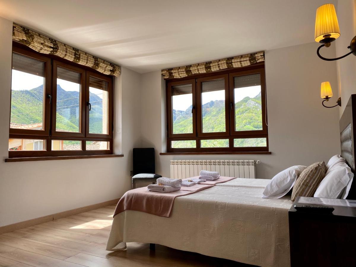 Hotel La Cuna Del Sella Осеха де Сахамбре Екстериор снимка