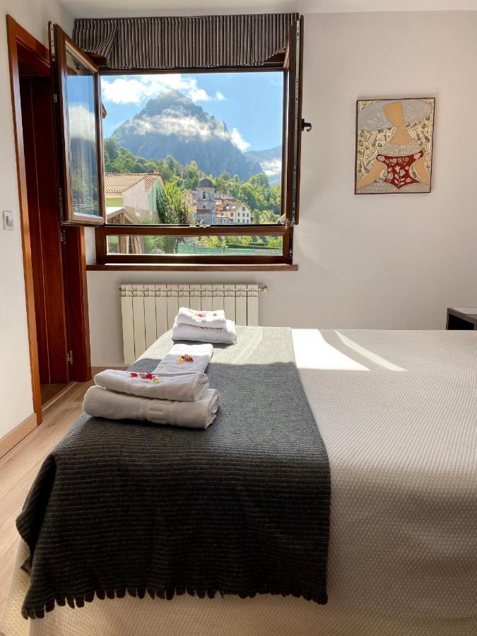 Hotel La Cuna Del Sella Осеха де Сахамбре Екстериор снимка